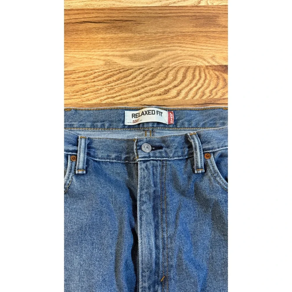 Levis 550 Relaxed Fit Mens Jeans 40x32 Medium Wash Blue Denim Cotton 550-0216